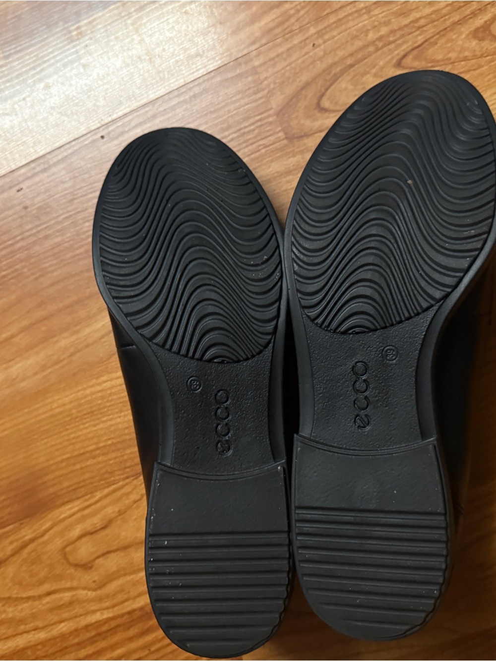 Ecco Black Leather Penny Loafers - Picture 3 of 4